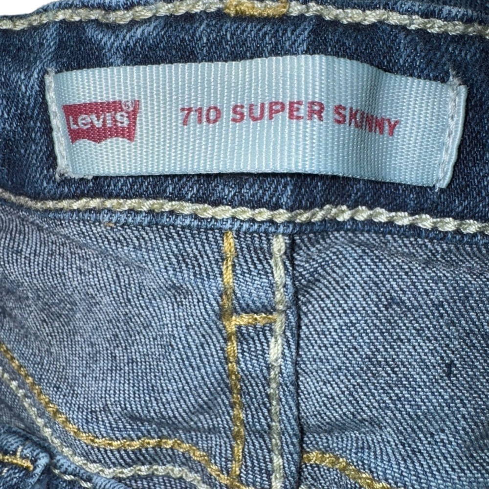 Levi’s 710 Super Skinny Girls Jeans Size 10 Regular Adjustable Waist Denim - Picture 4 of 8